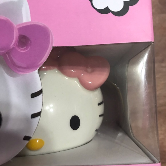Hello Kitty Ceramic Reed Diffuser - Picture 3 of 5